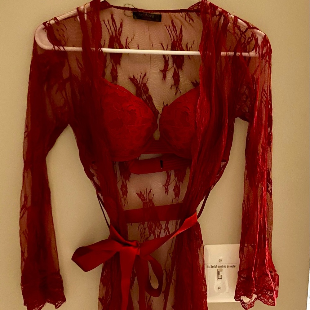 Victoria’s Secret bra 34b with robe